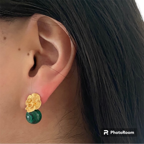 SMALL PRECIOUS STONE AND GOLD STUD EARRINGS - Picture 2 of 5